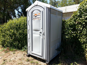 Deluxe Portable Toilet